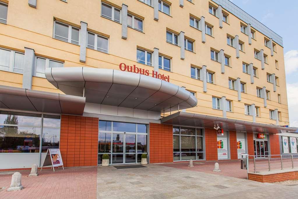 Qubus Hotel Glogow Екстер'єр фото