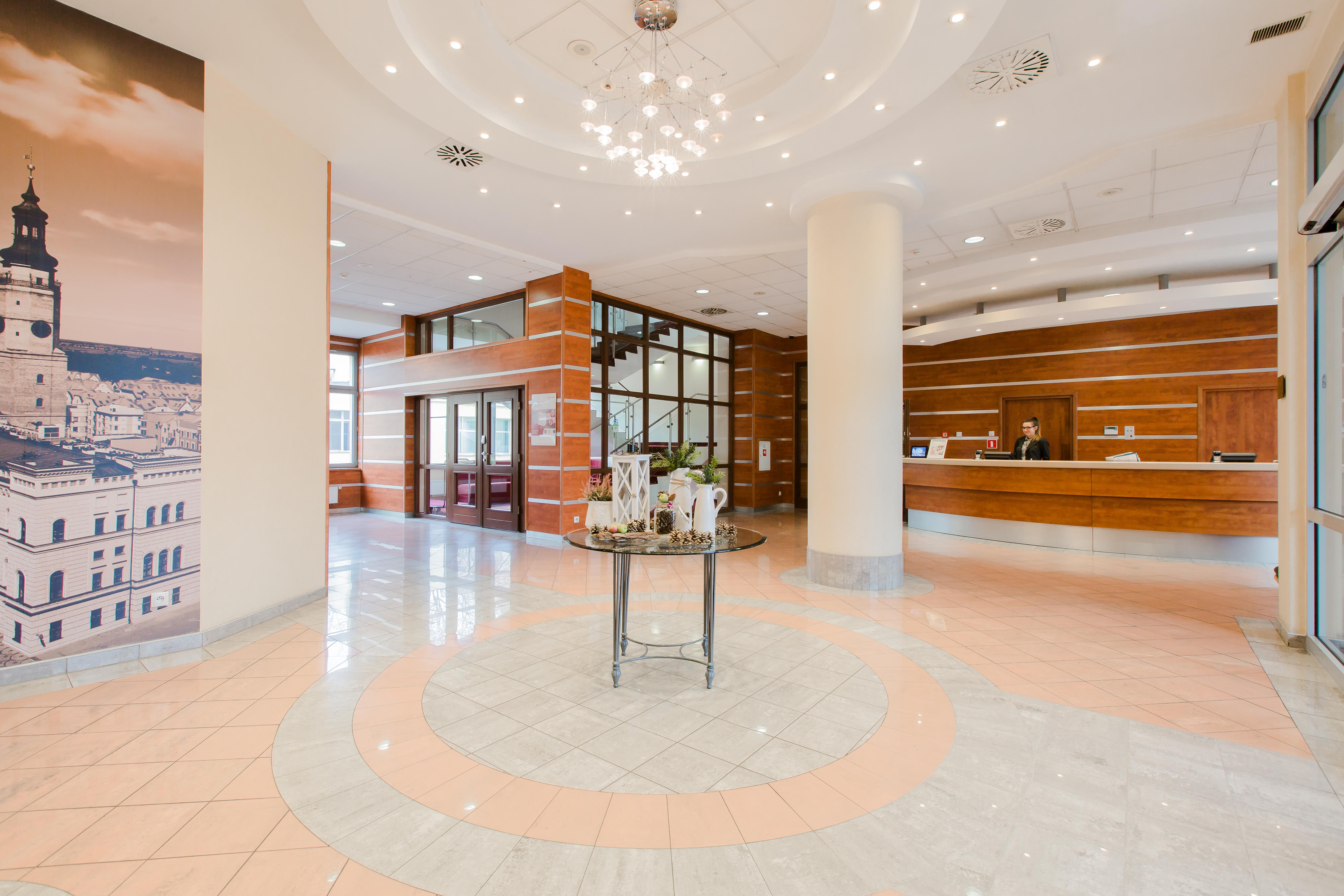 Qubus Hotel Glogow Екстер'єр фото