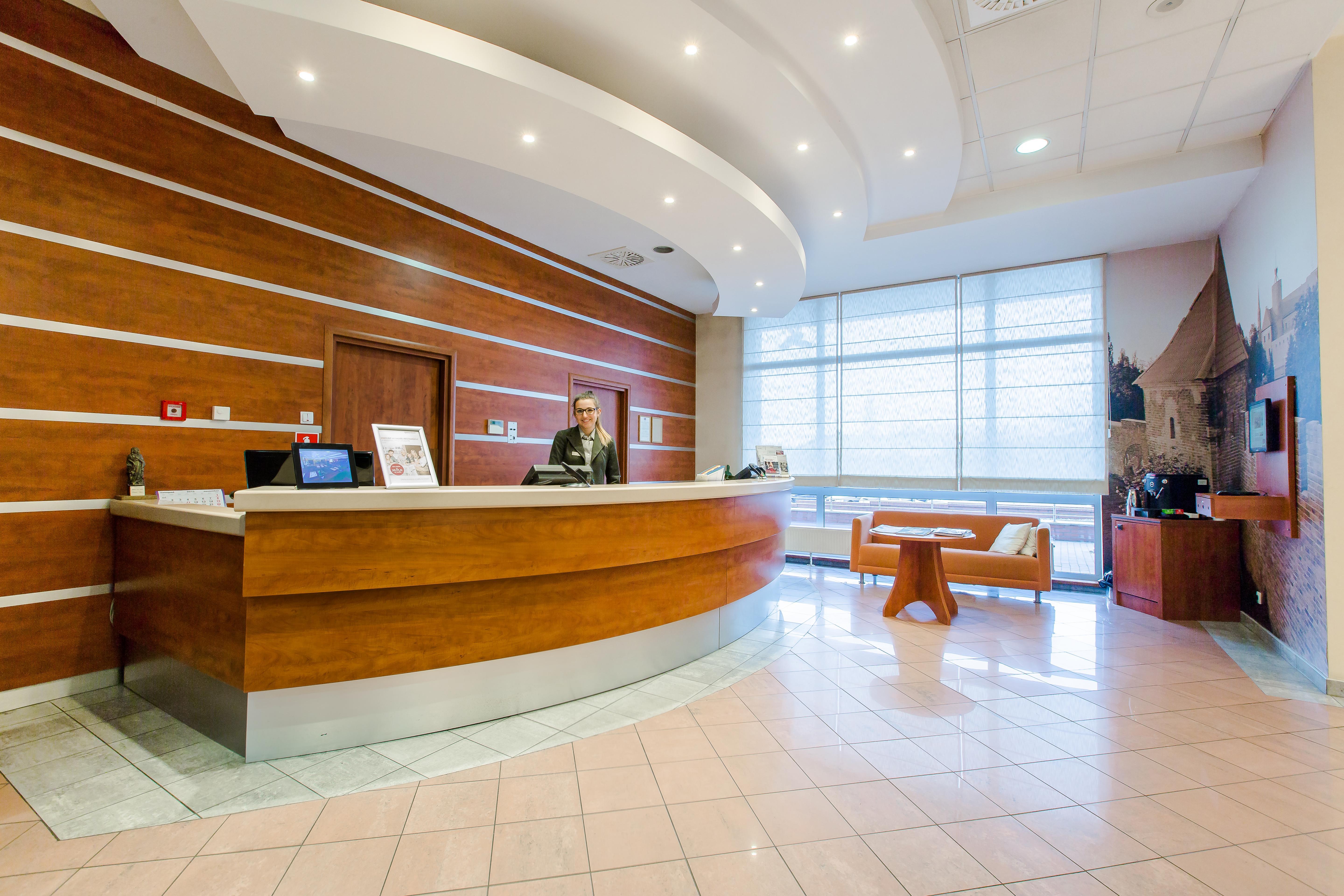 Qubus Hotel Glogow Екстер'єр фото