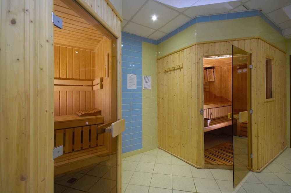 Qubus Hotel Glogow Зручності фото
